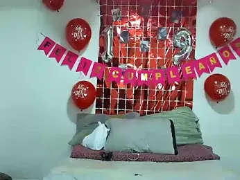 MeganAndMax@xh webcam stripchat model stream image