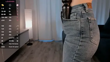 SirenaOstrem webcam stripchat model stream image