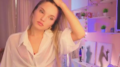 RondaPattyre webcam model stream image