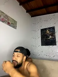 HandsomeLuxuryMen webcam model stream image