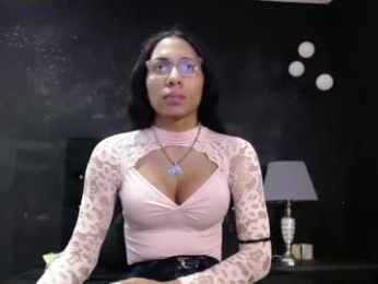 emilygomezz webcam chaturbate model stream image