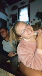 lionscage webcam model stream image