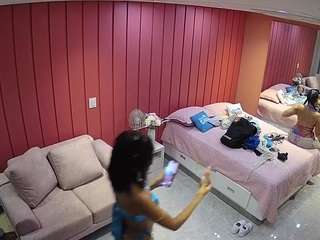 voyeurcam-casa-salsa-bedroom-5 webcam model stream image