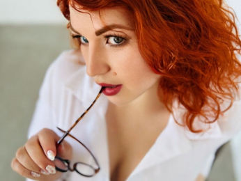 AlisaRedfox webcam livejasmin model stream image