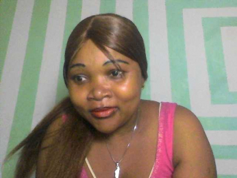 Kushia webcam bongacams model stream image