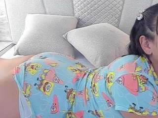 mialuciny webcam model stream image