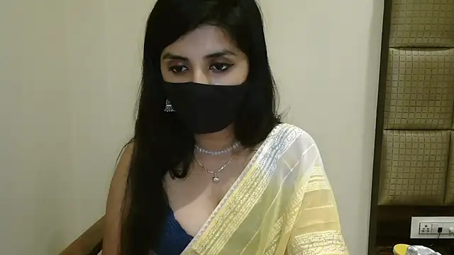 Nehadarling200 webcam model stream image