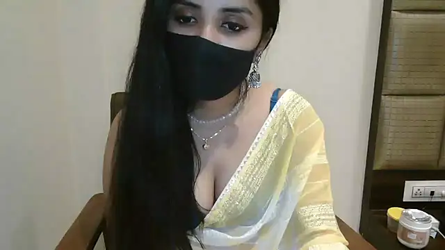 Nehadarling200 webcam model stream image