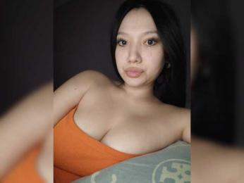 Goldlove1 webcam bongacams model stream image