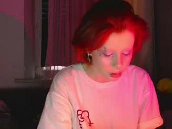 rubireyn webcam chaturbate model stream image