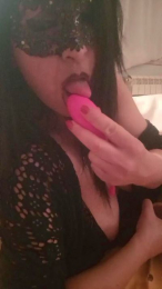 Marea37 webcam model stream image