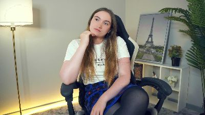 EdithBunyard webcam model stream image