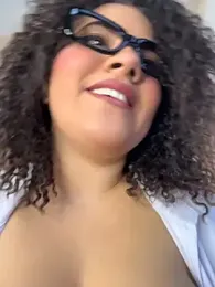 Valenhill@xh webcam model stream image