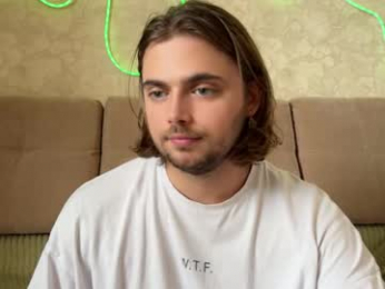 eva_calvin webcam chaturbate model stream image