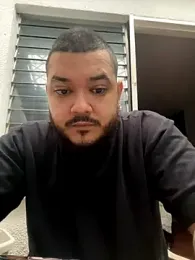 El_Titan1998 webcam model stream image