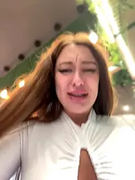 AndreaMood webcam model stream image
