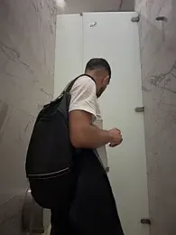 liam_bronw webcam model stream image