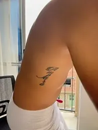 liam_bronw webcam model stream image