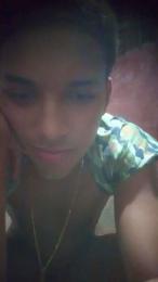 Vini18cm_novin webcam model stream image