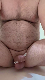 UrUse webcam model stream image