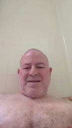 UrUse webcam model stream image