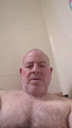UrUse webcam model stream image