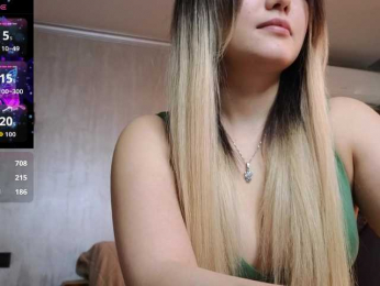Heaven-Sakura webcam model stream image