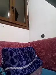 Nudeshou webcam model stream image