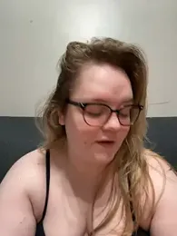 honeyyy24 webcam model stream image