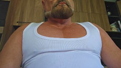 pionnier webcam model stream image