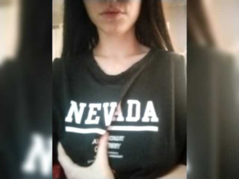 KisaMiss webcam model stream image