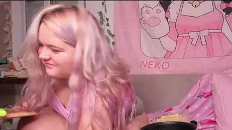 Freakcute_ webcam model stream image