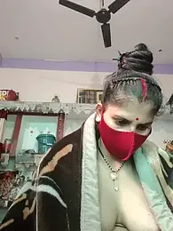 Maahi-Queen webcam model stream image