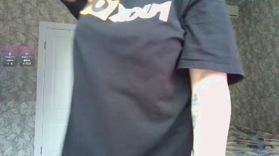 KiaAivao webcam model stream image