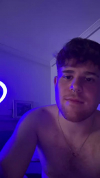 Erimore webcam model stream image