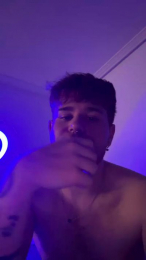 Erimore webcam model stream image