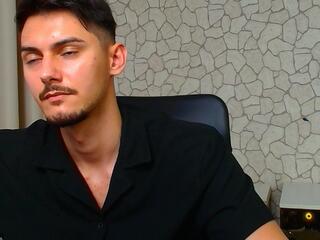 Thomas Reds webcam model stream image