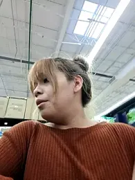 MerlyG webcam model stream image