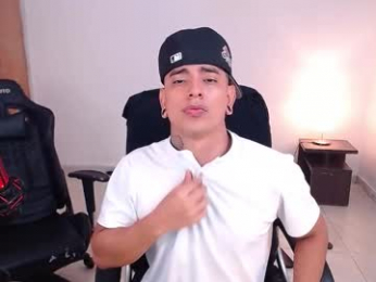 saenz_hotx webcam model stream image