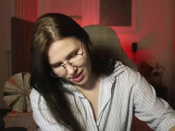 girl_u_never_met webcam model stream image