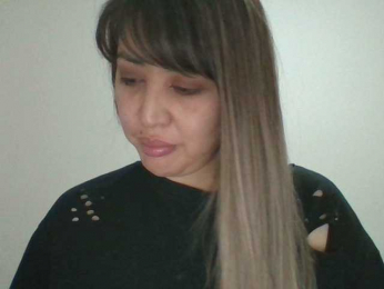 karina-love webcam bongacams model stream image