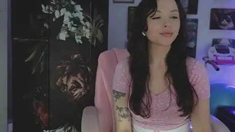 makiyahbelle webcam stripchat model stream image