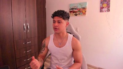 dom_santiago31 webcam cam4 model stream image