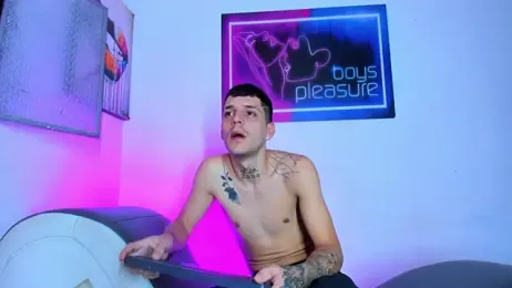 Pleasure_boys_hot webcam model stream image