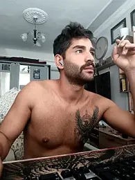 ogiday124 webcam model stream image