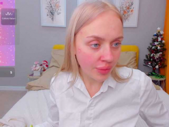 ElinaOcean webcam model stream image