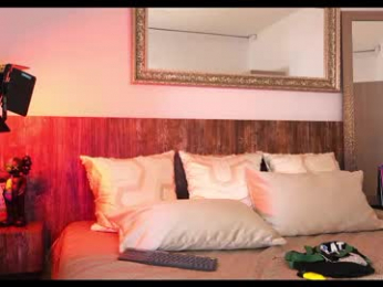 logan_hugh8 webcam model stream image