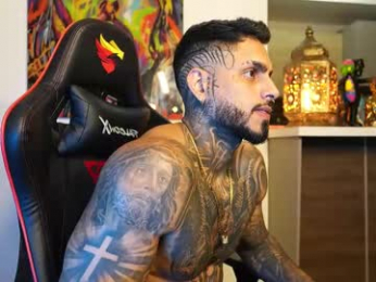 logan_hugh8 webcam model stream image