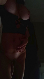 Savannah8888 webcam model stream image