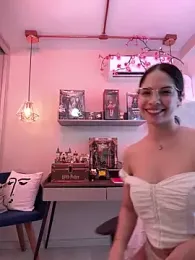 Zoe_Bae webcam model stream image